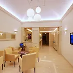 فندق فوياج فندق 4*